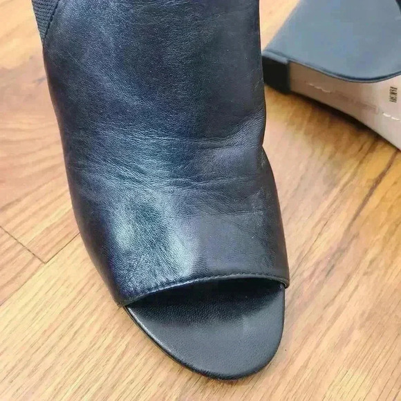Vince Camuto Black Leather Wedge Open Toe Bootie Shoes Size 8.5 - Picture 10 of 11